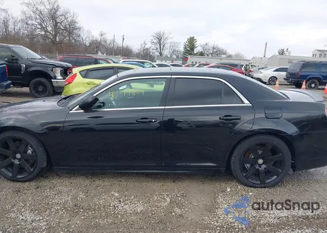 2012 Chrysler 300 Srt8 z USA, uszkodzony, nr VIN 2C3CCAFJ5CH801294